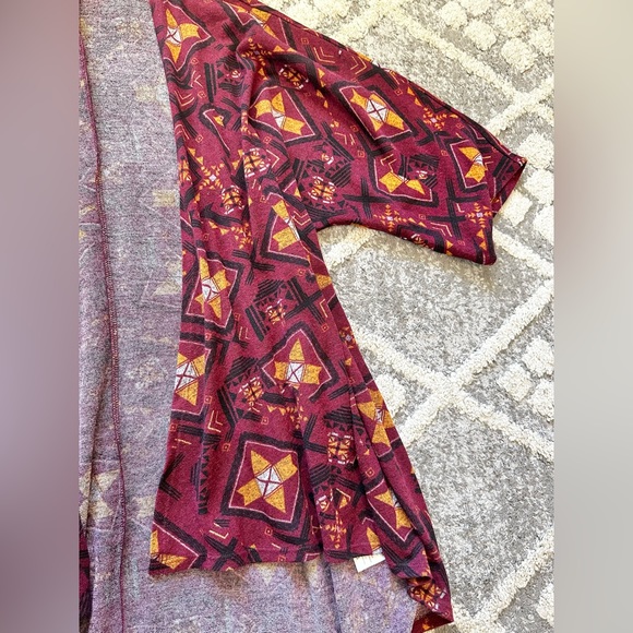 Lularoe Lindsay cardigan size small - Picture 2 of 5